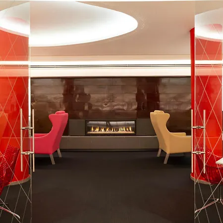 Oasis Plaza Hotel 3*