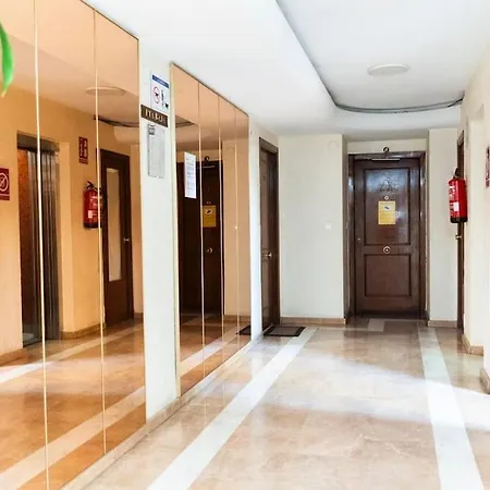 Apartment Stylish Seaview With Pool Access Benidorm
