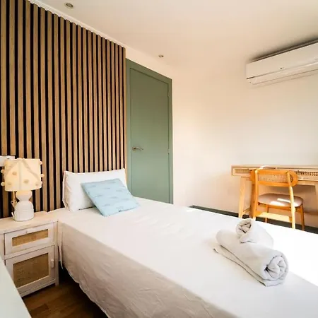 Stylish Seaview With Pool Access *