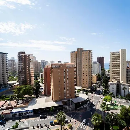 Stylish Seaview With Pool Access Apartment