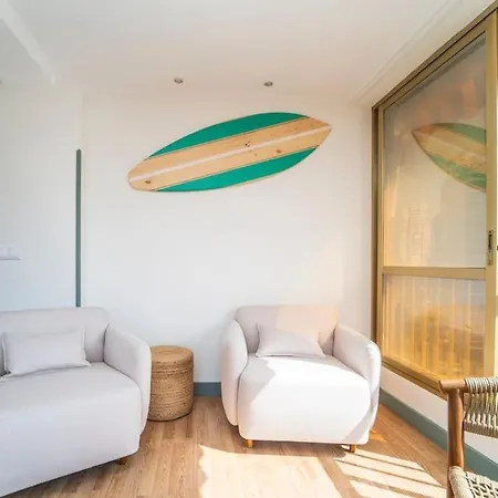 Stylish Seaview With Pool Access Apartment *