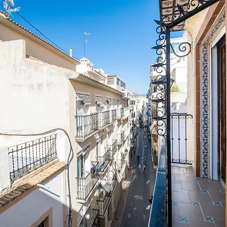 El Castell - Adults Only Apartment