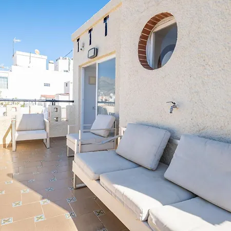 El Castell - Adults Only *