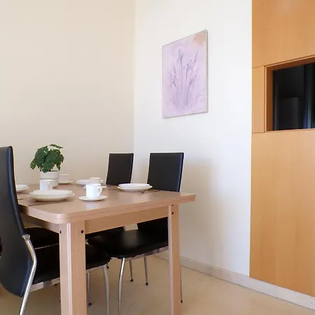 Apartment Con Jacuzzi, Sauna, Gimnasio Y Piscina Enfrente Del Mar Benidorm