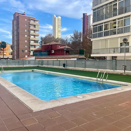 Con Jacuzzi, Sauna, Gimnasio Y Piscina Enfrente Del Mar Apartment