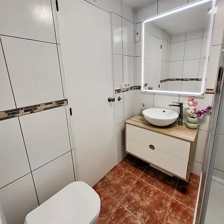 Europa Club Apartment, La Cala De Finestrat, Benidorm, Next To The Beach, Ground Floor, Air Cond Benidorm