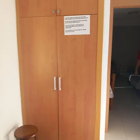 Iberia Primera Linea Playa Levante Apartamento *