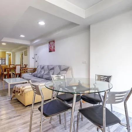 Cozy In With Kitchenette Benidorm