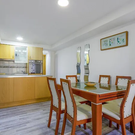 Apartment Cozy In With Kitchenette