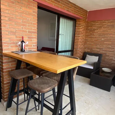 Apartment At Trinisol Ii - Beni's & Seaside!