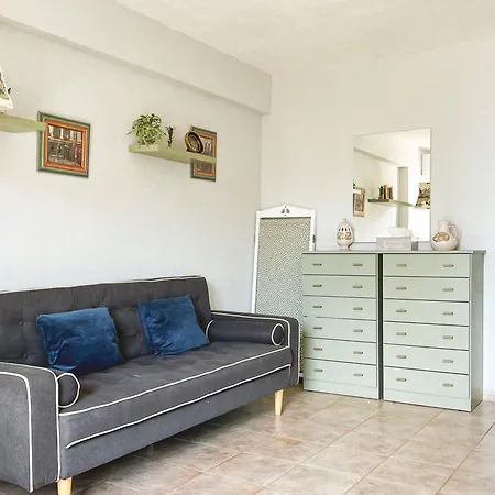 Karola Apartment