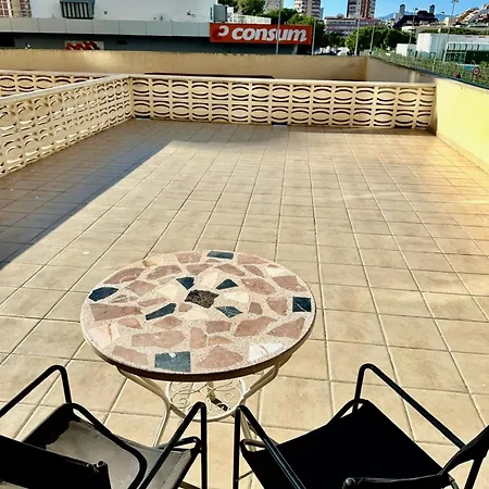 Apartment Ref 010 *