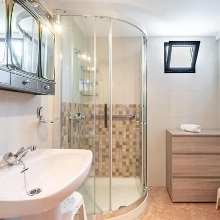 Apartment Verano Todo El Ano Con Piscina Y Mar Benidorm