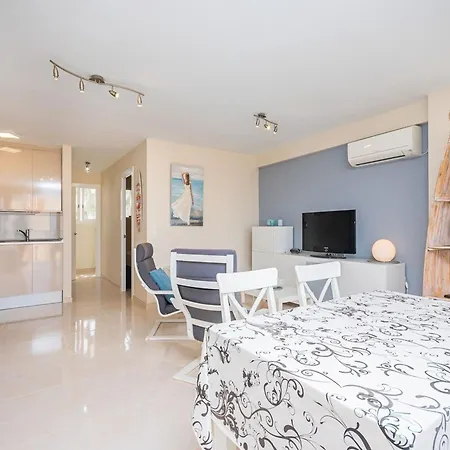 Apartment Benidorm Holiday Apartment *