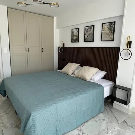 Apartment La Goleta 3 *