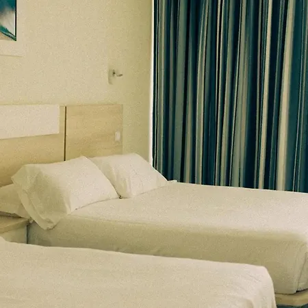 Marina Hotel 4*