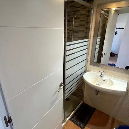 Ocean View Apartment, Rincon Loix Pool Apartment Benidorm