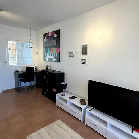 Ocean View Apartment, Rincon Loix Pool Apartment *