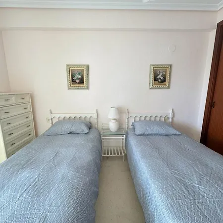 Gemelos 2 B Apartment