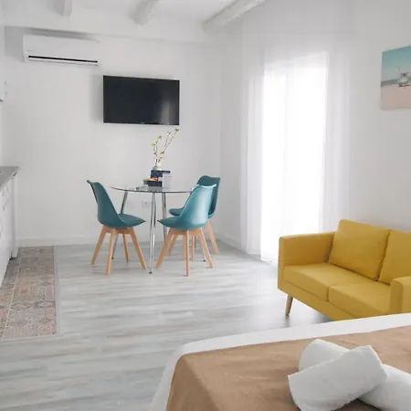 Aparthotel Olivia Trg *