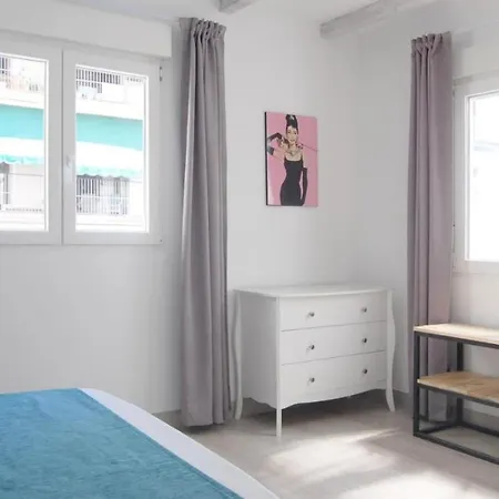 Aparthotel Olivia Trg