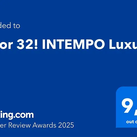 Floor 32! Intempo Luxury