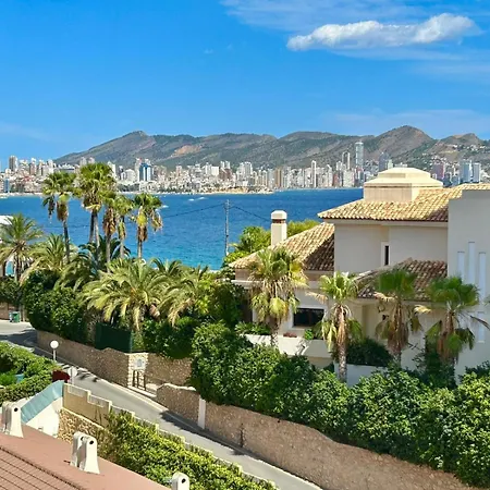 Cardenal If Apartment *
