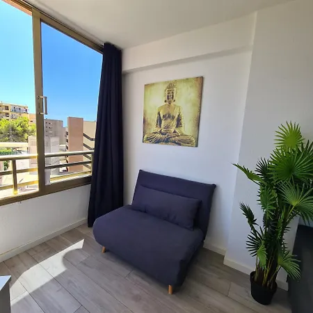 Cardenal If Apartment *