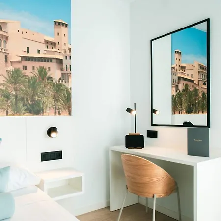 Espana Hotel 4*