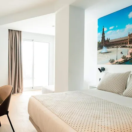 Espana Hotel 4*