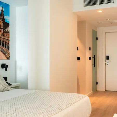 Espana Hotel 4*