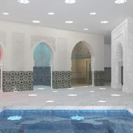 Espana Hotel 4*