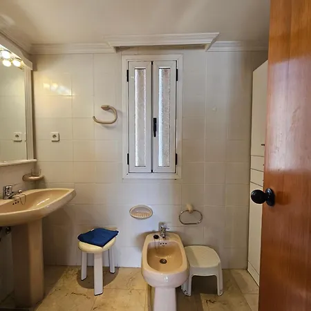 Apartment Torre Europa 19 If *