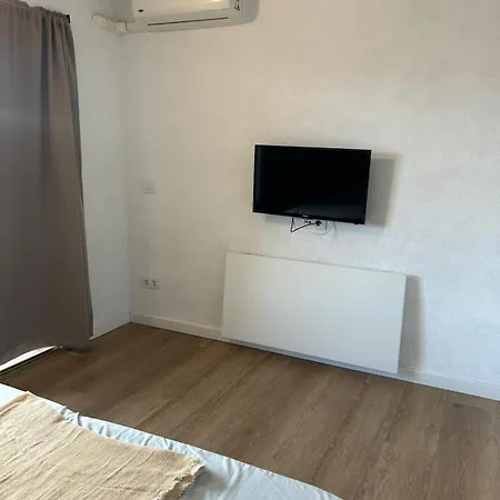 Acuarium Ii Apartment *