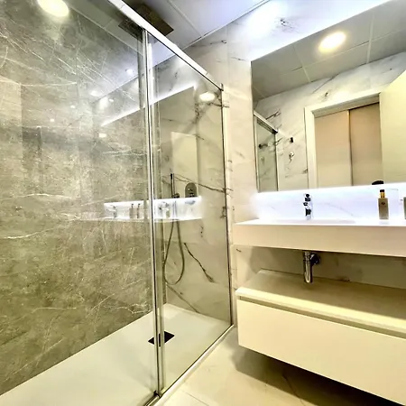 Sunset Cliffs Seasonal Apartment Benidorm