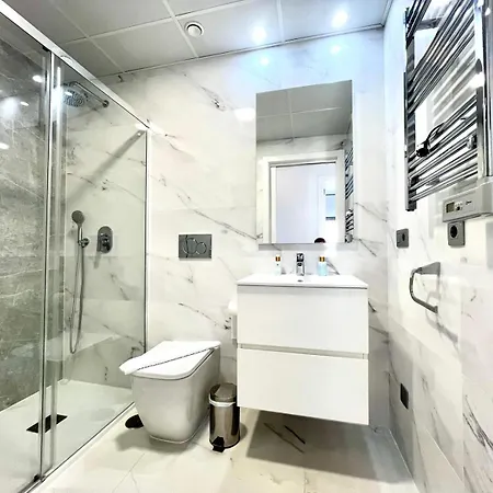 Sunset Cliffs Seasonal Apartment Benidorm