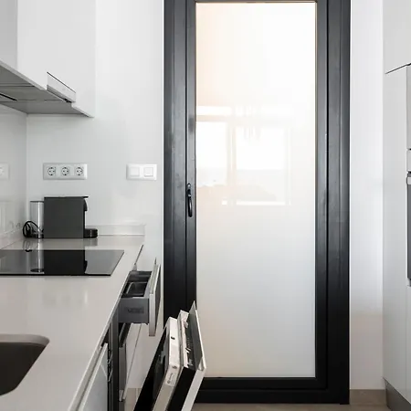 Sunset Cliffs Wellness & By Leo Apartment *