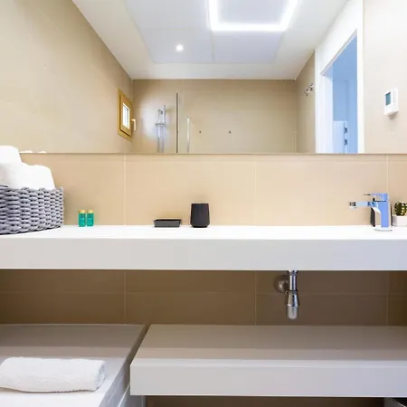Apartment Intempo & By Leo Benidorm