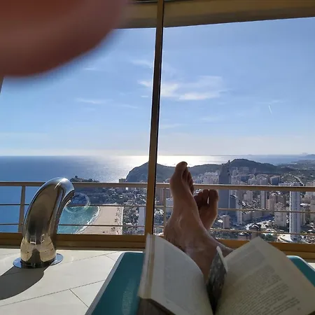 Intempo Luxury Ocean Views Resort Apartment