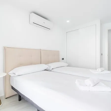 Halcon Deluxe 17-c Levante Benidorm