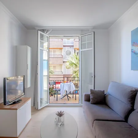 Senabre Palais Apartment Benidorm