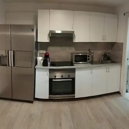 Casa En La Naturaleza En * Benidorm