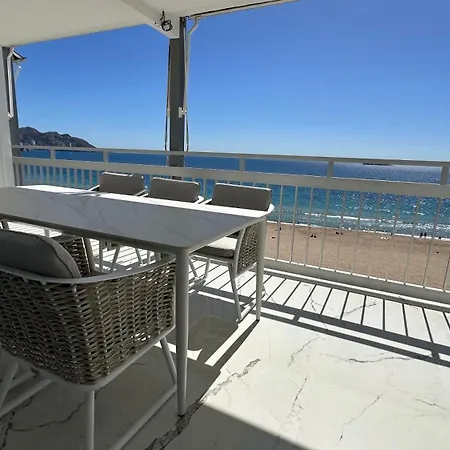 Apartment Esmeralda, Beachfront Poniente, 1st Line Frontal Seaview, Ocean Terrace Benidorm