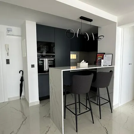 Esmeralda, Beachfront Poniente, 1st Line Frontal Seaview, Ocean Terrace Apartment