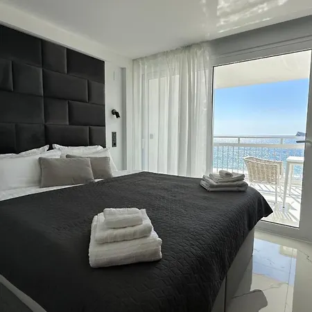 Esmeralda, Beachfront Poniente, 1st Line Frontal Seaview, Ocean Terrace Apartment *