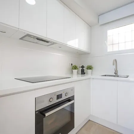 El Velero Apartment *