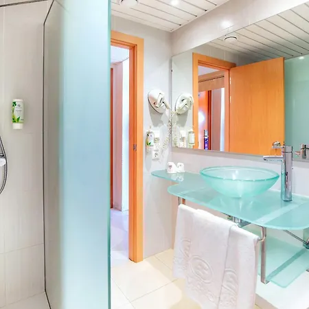 Servigroup Pueblo Hotell