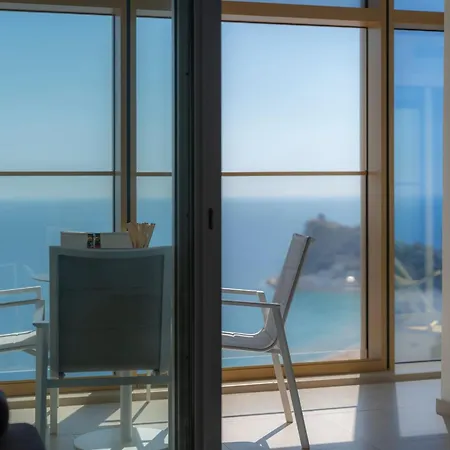 Apartment Intempo Sea View By Leo *
