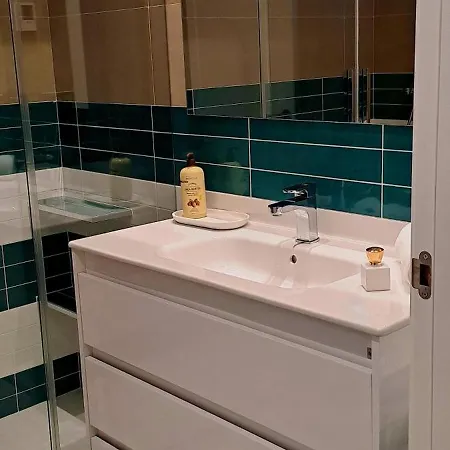 Intempo Golden Tower Apartment Benidorm