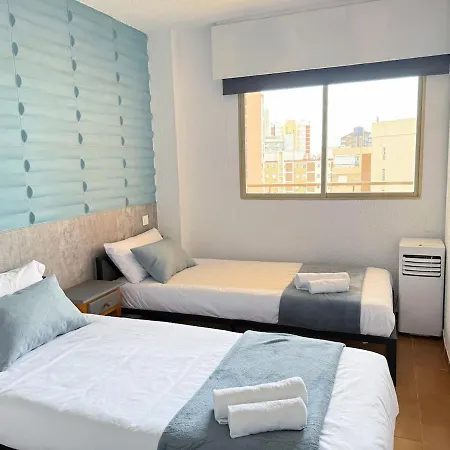 Con Piscina Y Garaje En Apartment Benidorm